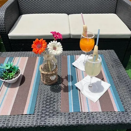 Apartment Paradise 1 Minute From The